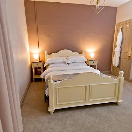 Glewstone Court Country House Hotel Ross-on-Wye エクステリア 写真