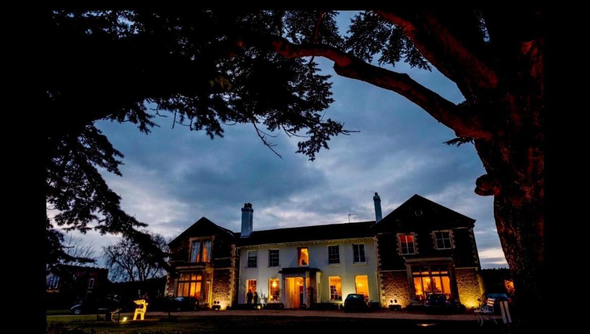 Glewstone Court Country House Hotel Ross-on-Wye エクステリア 写真